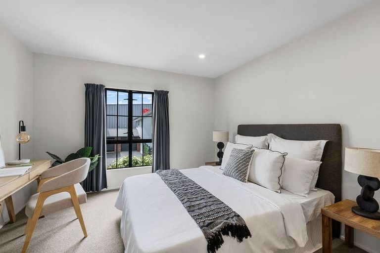 Photo of property in 5 Gracefield Avenue, Christchurch Central, Christchurch, 8013