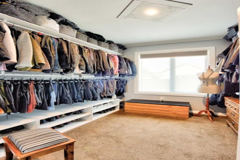 Photo of property in 101 Seaward Road, Edendale, 9825