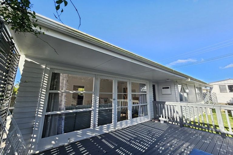 Photo of property in 96 Bracken Road, Paparangi, Wellington, 6037