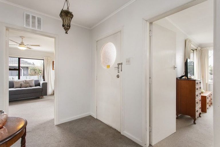 Photo of property in 19 Claridges Road, Casebrook, Christchurch, 8051