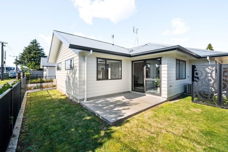 Photo of property in 72u1 Claude Street, Fairfield, Hamilton, 3214