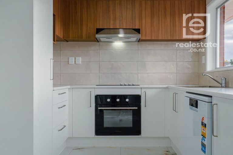 Photo of property in 15 Burndale Terrace, Manurewa, Auckland, 2102
