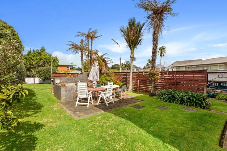 Photo of property in 52 Smiths Road, Matua, Tauranga, 3110