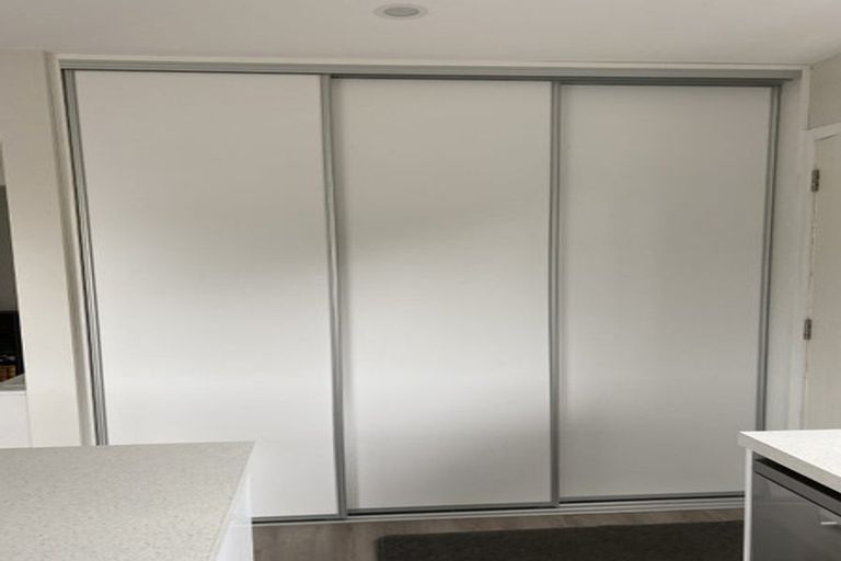 Photo of property in 137b Newlands Road, Newlands, Wellington, 6037