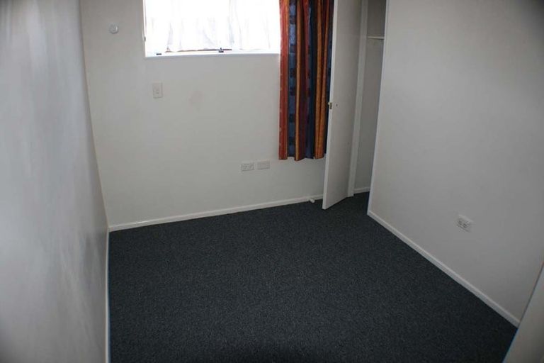 Photo of property in 12 Pipitea Place, Massey, Auckland, 0614