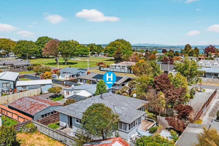 Photo of property in 14 Laughton Street, Taupo, 3330