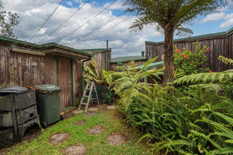 Photo of property in 134 Lake Crescent, Hamilton Lake, Hamilton, 3204
