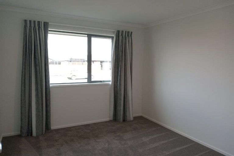 Photo of property in 22 Chris Drive, Rolleston, 7614