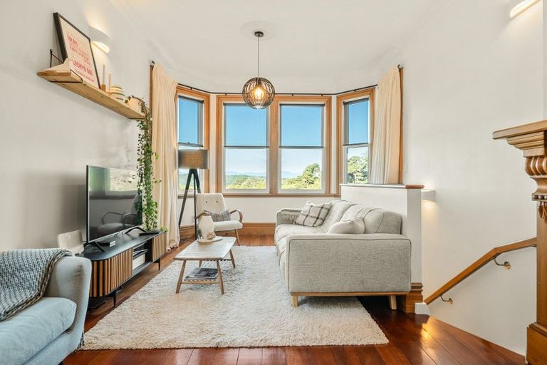 Photo of property in 27 Mortimer Terrace, Aro Valley, Wellington, 6021