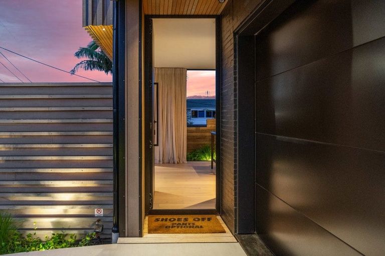 Photo of property in 61b Castor Bay Road, Castor Bay, Auckland, 0620