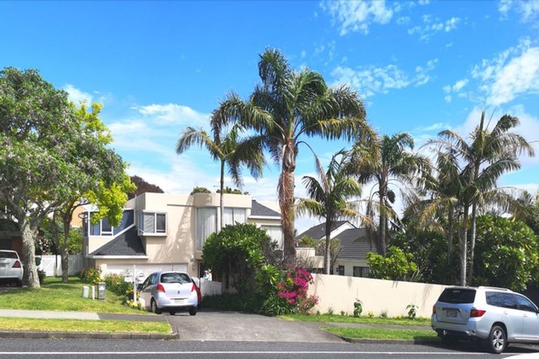 Photo of property in 36 Loloma Drive, Half Moon Bay, Auckland, 2012