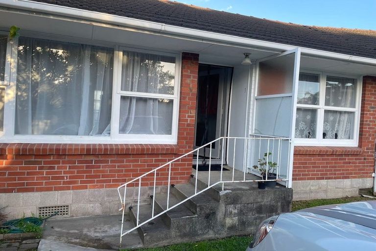Photo of property in 3/13 Creamer Avenue, Belmont, Auckland, 0622