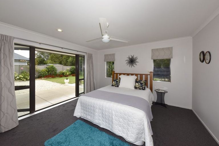 Photo of property in 23 Sycamore Close, Rangiora, 7400