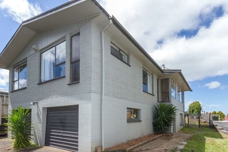 Photo of property in 32 Newcastle Road, Dinsdale, Hamilton, 3204