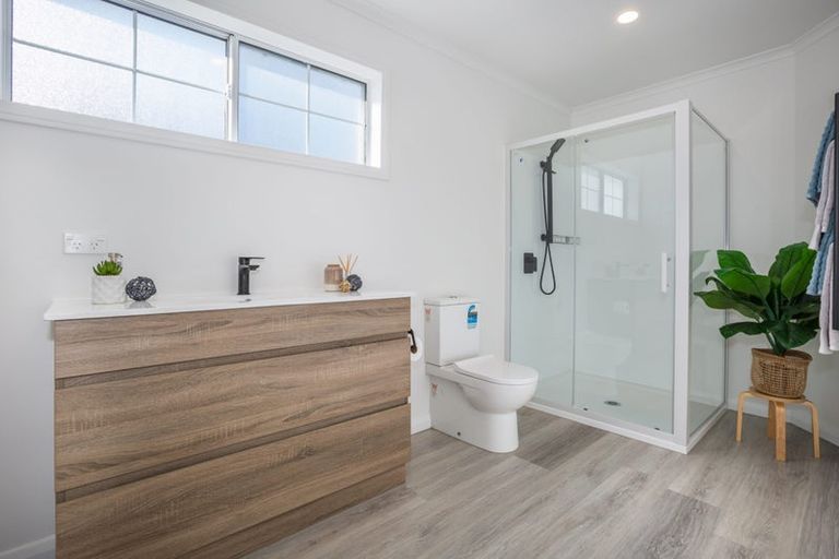 Photo of property in 84 Navigation Drive, Whitby, Porirua, 5024