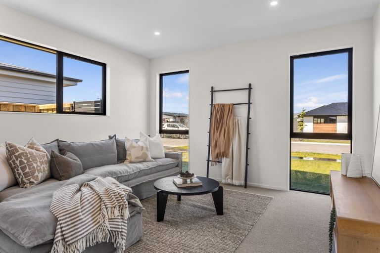 Photo of property in 19 Matai Springs Drive, Halswell, Christchurch, 8025