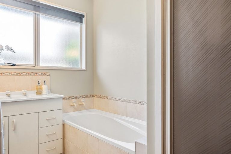 Photo of property in 1/59 Kintyre Drive, Broomfield, Christchurch, 8042