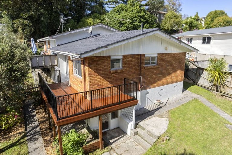 Photo of property in 2/26 Paramu Avenue, Birkdale, Auckland, 0626