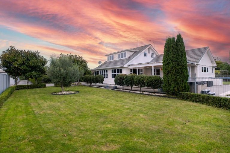 Photo of property in 138 Avondale Road, Greenmeadows, Napier, 4112