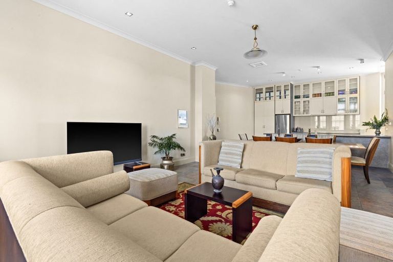 Photo of property in 2/1 Emerson Street, Napier South, Napier, 4110