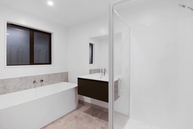 Photo of property in 10 Jasmine Close, Rolleston, 7614