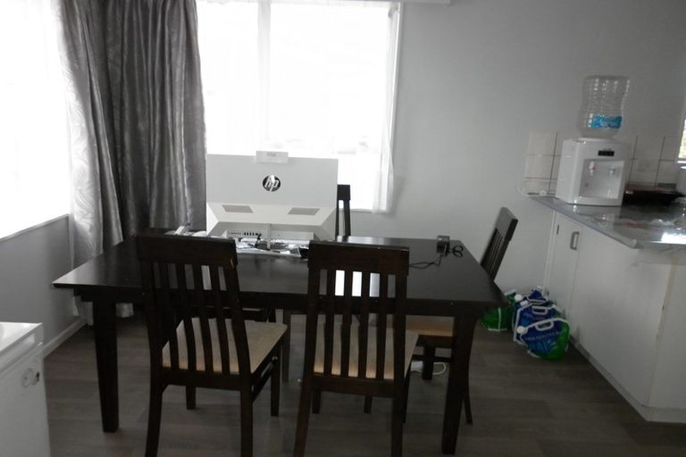 Photo of property in 72 California Drive, Totara Park, Upper Hutt, 5018