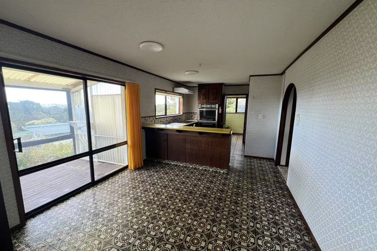 Photo of property in 56 Balmain Road, Chatswood, Auckland, 0626