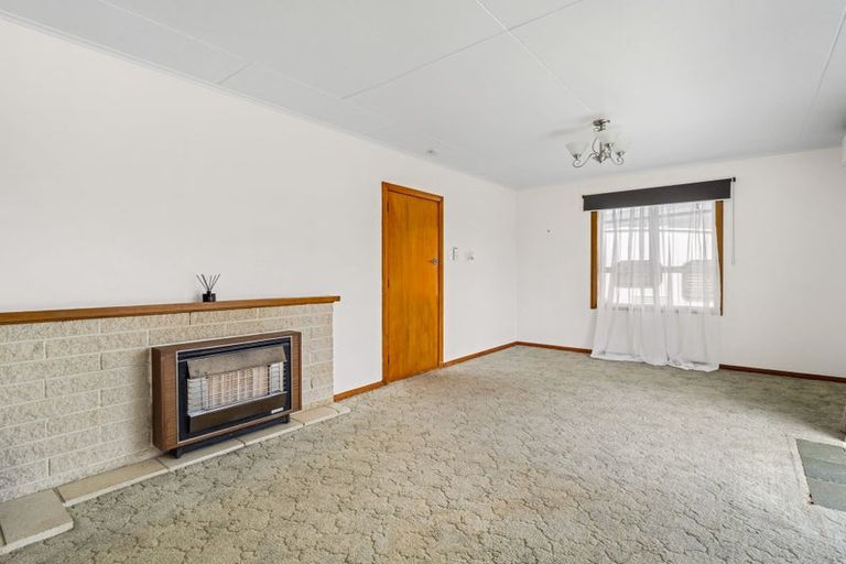 Photo of property in 15 Miles Place, Awapuni, Palmerston North, 4412
