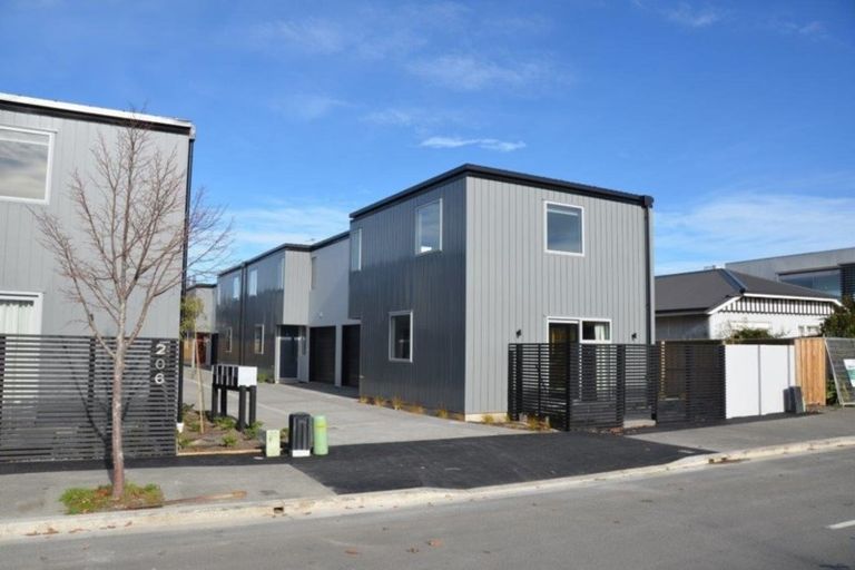 Photo of property in 10/206 Salisbury Street, Christchurch Central, Christchurch, 8013