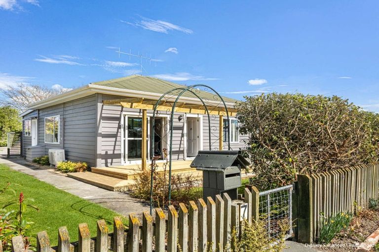 Photo of property in 7 Cadman Street, Cheviot, 7310