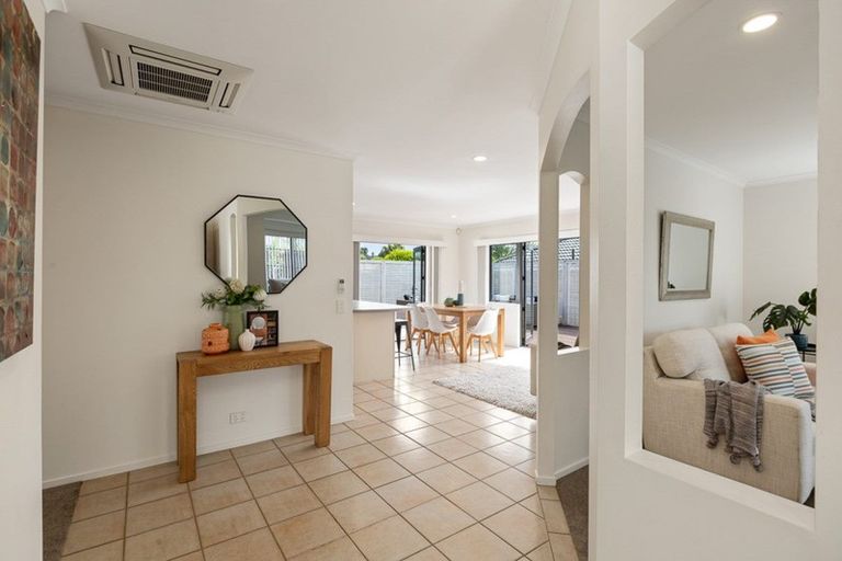 Photo of property in 34 Harvest Drive, Henderson, Auckland, 0612