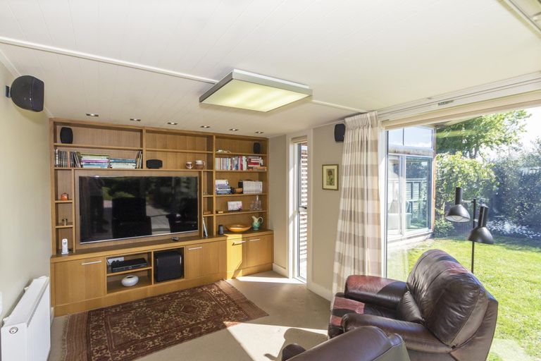 Photo of property in 58e Essex Street, Weston, Oamaru, 9401