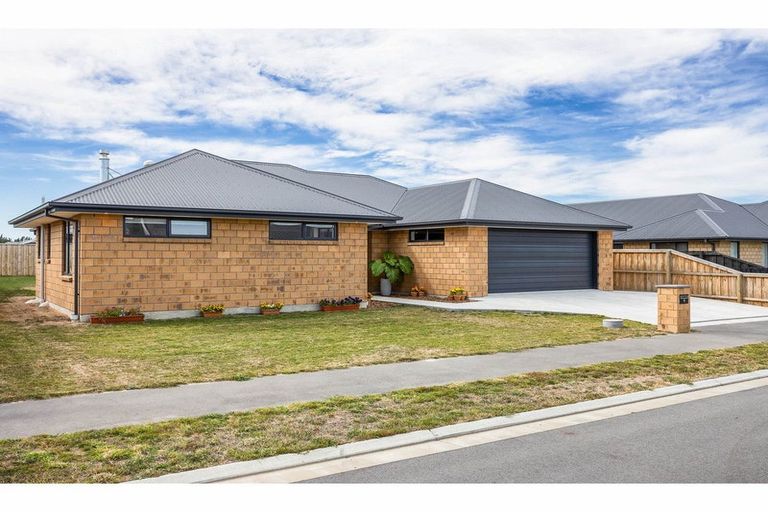 Photo of property in 9 Harrison Drive, Rolleston, 7614