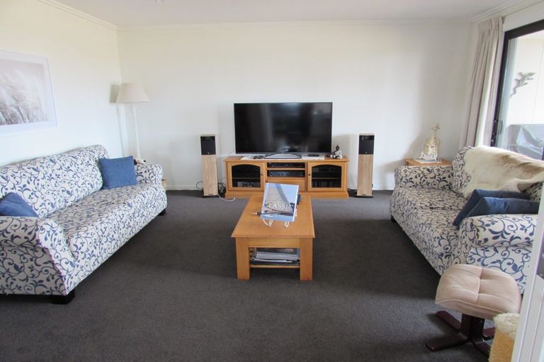 Photo of property in 6 Westmere Drive, Tasman, Upper Moutere, 7173
