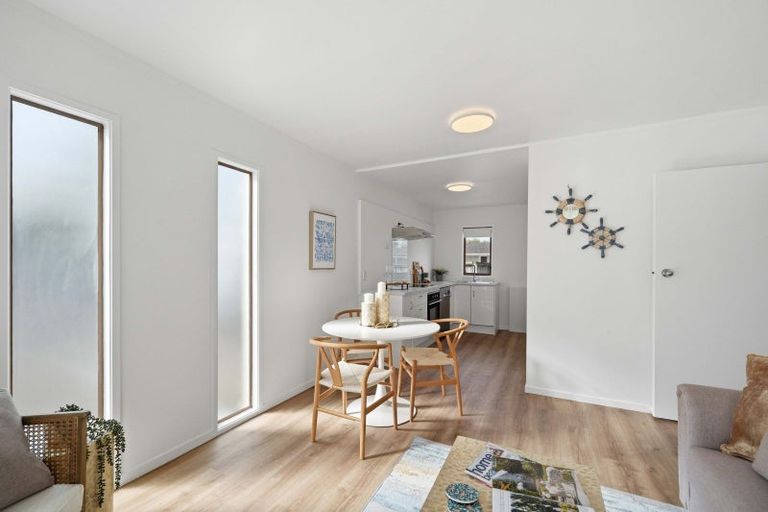 Photo of property in 5/773 Beach Road, Browns Bay, Auckland, 0630