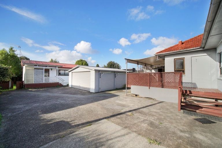 Photo of property in 56 Landscape Road, Papatoetoe, Auckland, 2025