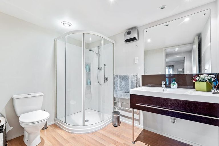 Photo of property in 432 Whangaparaoa Road, Stanmore Bay, Whangaparaoa, 0932