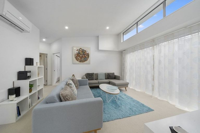 Photo of property in 17b Richard Street, Titahi Bay, Porirua, 5022