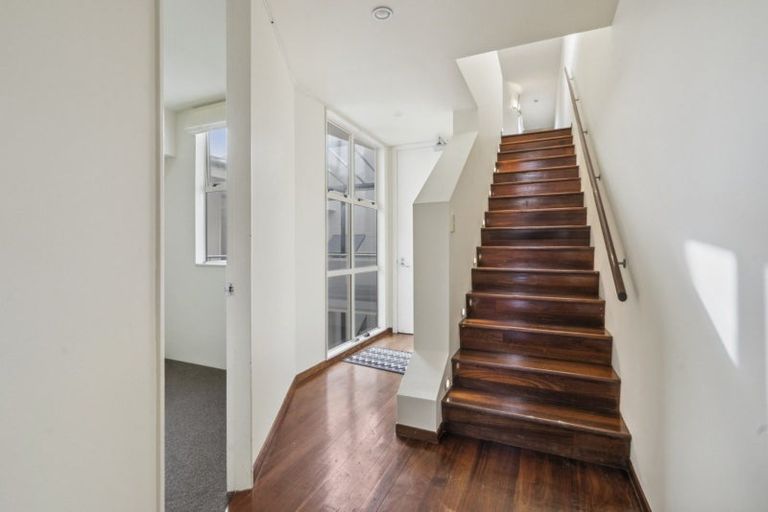 Photo of property in Sirocco Apartments, 811/8 Church Street, Wellington Central, Wellington, 6011