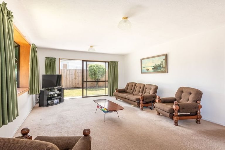 Photo of property in 2/61 Caledonian Road, St Albans, Christchurch, 8014