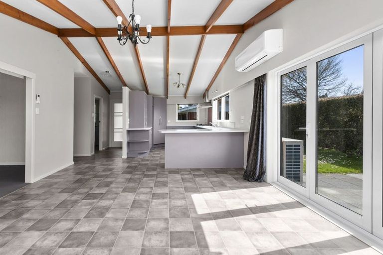 Photo of property in 38 Queen Street, Cambridge, 3434