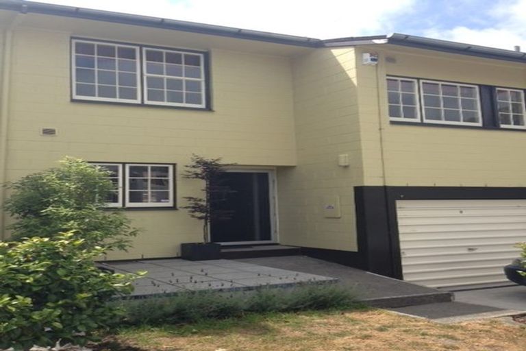 Photo of property in 7 Kilmore Street, Christchurch Central, Christchurch, 8013
