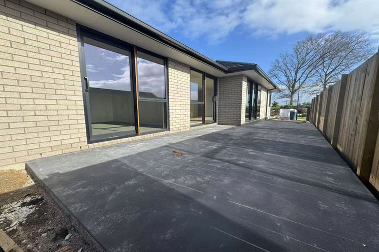 Photo of property in 11 Taahunui Rise, Peacocke, Hamilton, 3206
