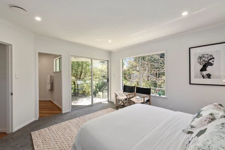 Photo of property in 38-40 Puriri Road, Waikanae, 5036