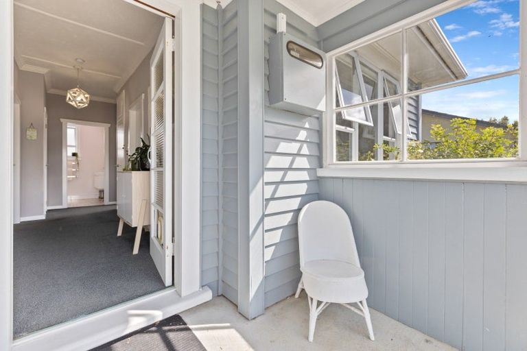 Photo of property in 62 Rewa Street, Inglewood, 4330