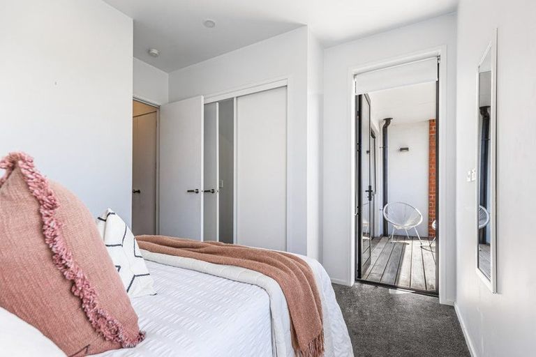 Photo of property in 204/77 Hobsonville Point Road, Hobsonville, Auckland, 0616