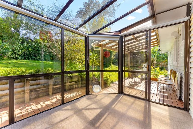 Photo of property in 1/11a Agincourt Street, Glenfield, Auckland, 0629