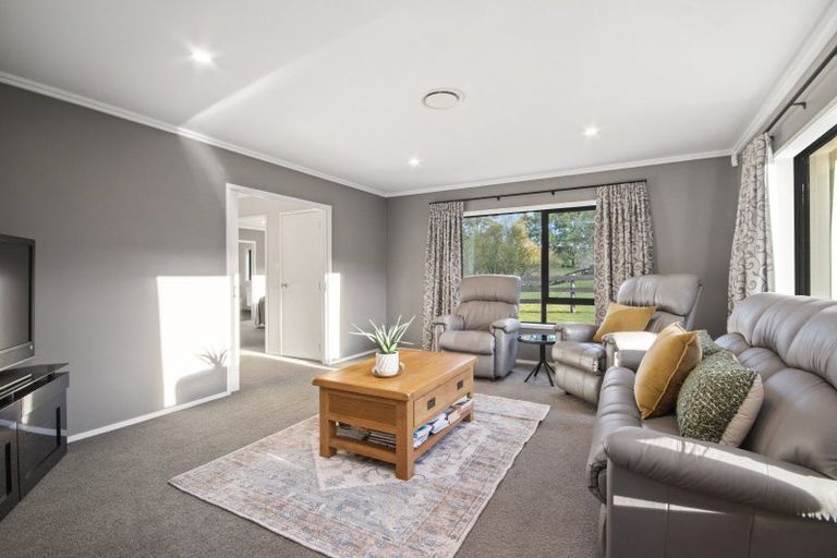 Photo of property in 29 Steel Road, Ararimu, Drury, 2579