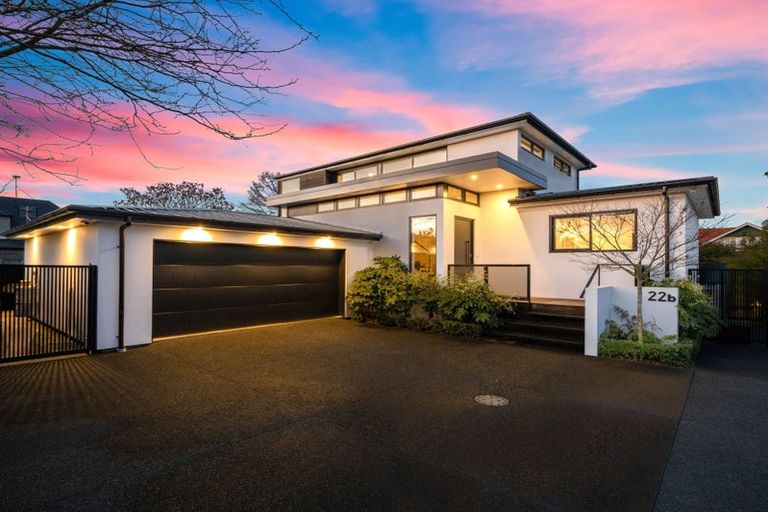 Photo of property in 22b Strowan Road, Strowan, Christchurch, 8052