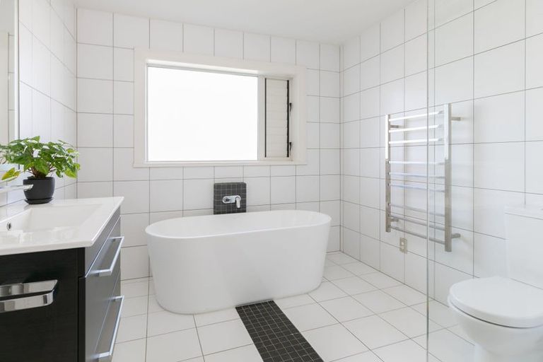 Photo of property in 155 Arataki Road, Havelock North, 4130